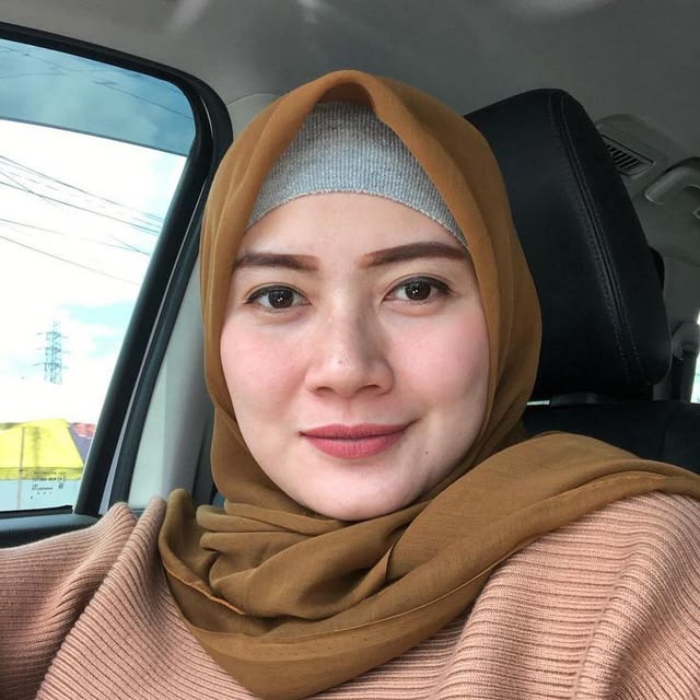 Rina Wijaya